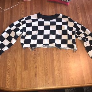 long sleeved crop top